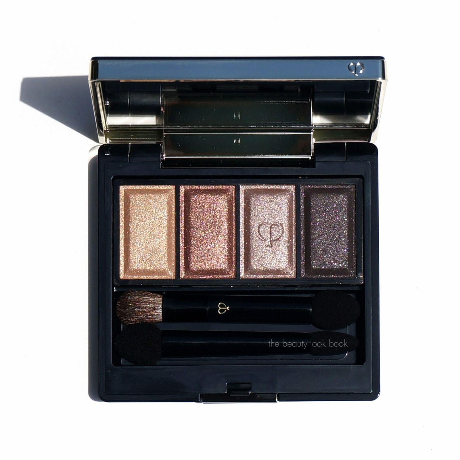 Cle-de-Peau-Beaute-Eye-Color-Quad-mau-Satin-Moon-305.jpeg