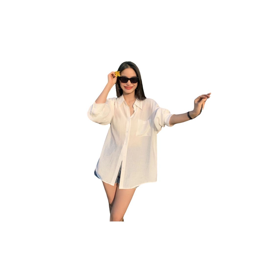ELLE Blinh.jpg