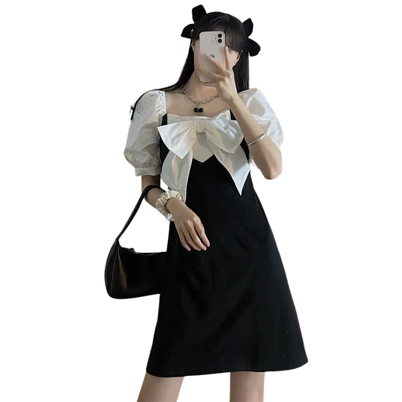 ELLE Carolyn (10).png