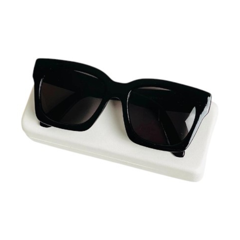 ELLE aff - 2025-04-27T003501.507.png