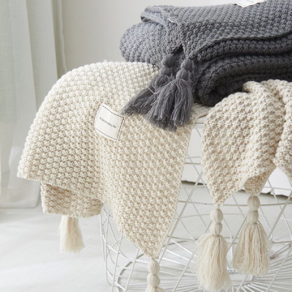 Nordic-Tassel-Knitted-Ball-Woolen-Office-Air-Conditioning-Lunch-Break-Shawl-Sofa-Leisure-Blanket-Bedspread-on.jpg