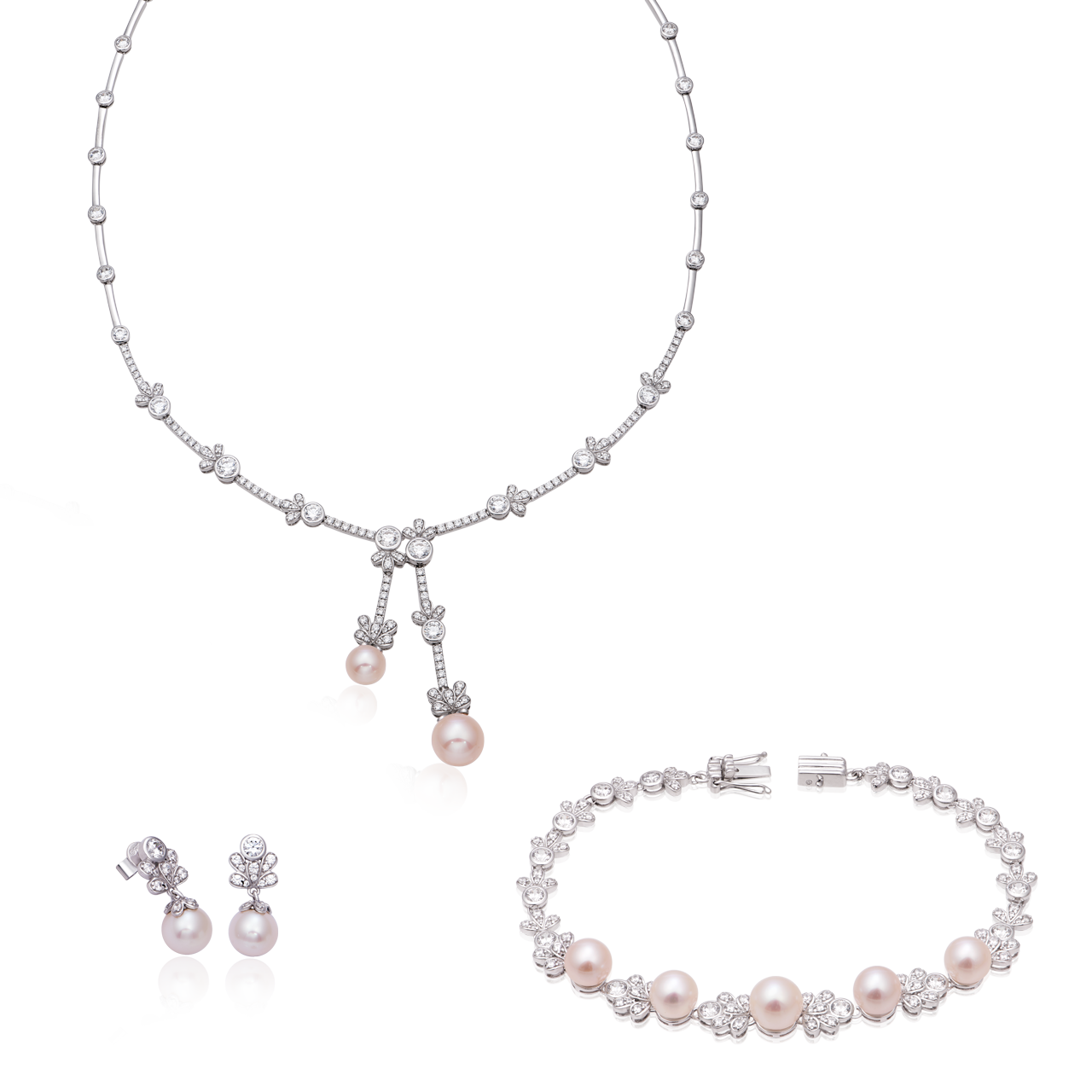 bo-trang-suc-cuoi-pnj-giai-dieu-tinh-yeu-vang-trang-14k-dinh-ngoc-trai-freshwater.png