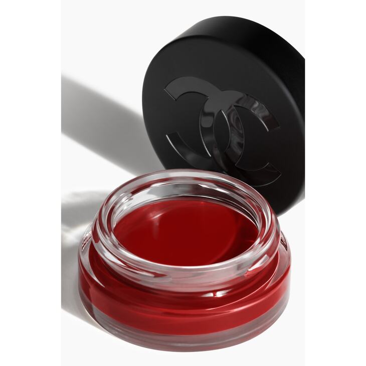n-1-de-chanel-lip-and-cheek-balm-enhances-color-nourishes-plumps-1-red-camellia-lisa-blackpink.jpg